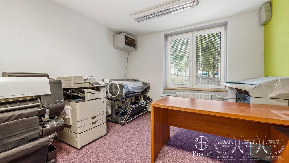 BOSEN |Podnikateľský priestor / byt v širšom centre Popradu