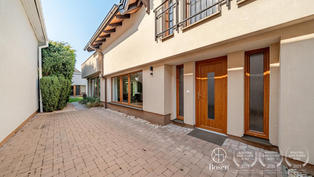 BOSEN | 5izb RD bez kompromisov + hosťovský domček, sauna, Ivanka pri Dunaji