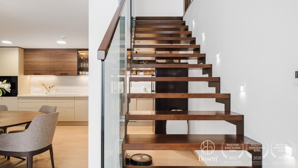 BOSEN | 5izb RD bez kompromisov + hosťovský domček, sauna, Ivanka pri Dunaji