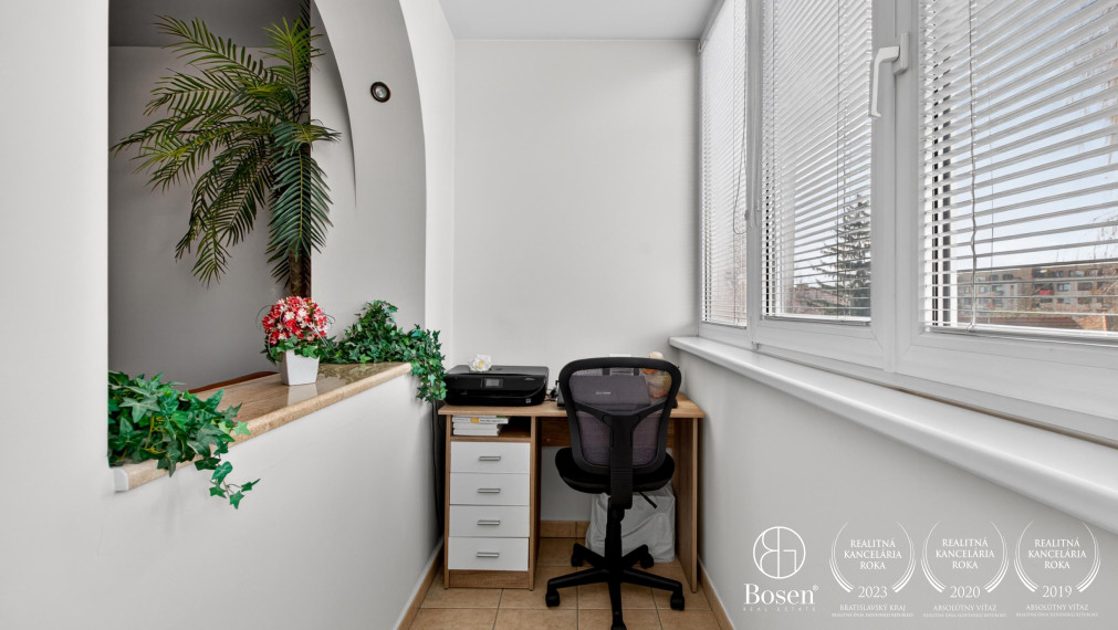 BOSEN | Kompletne zrekonštruovaný 4 izbový byt s garážou na ulici Sama Chalúpku, Stupava