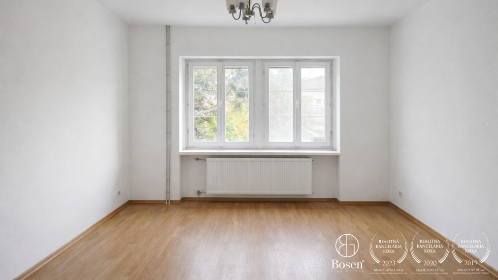 BOSEN | 3 izbový rodinný dom s garážou, Vrakúň