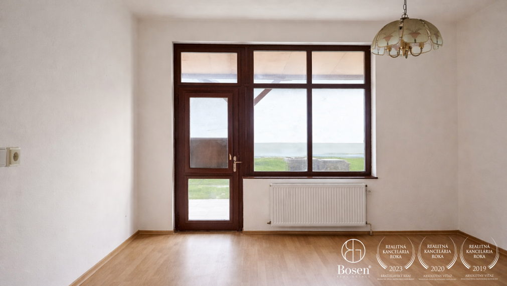 BOSEN | 3 izbový rodinný dom s garážou, Vrakúň