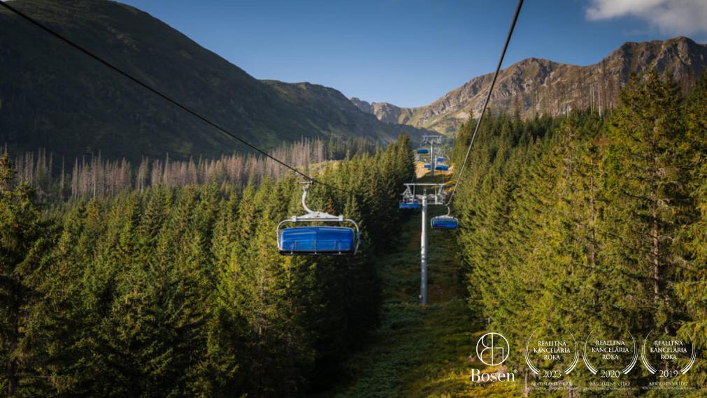 LOYALTERS | Rodinný dom s dvomi bytovými jednotkami - Habovka