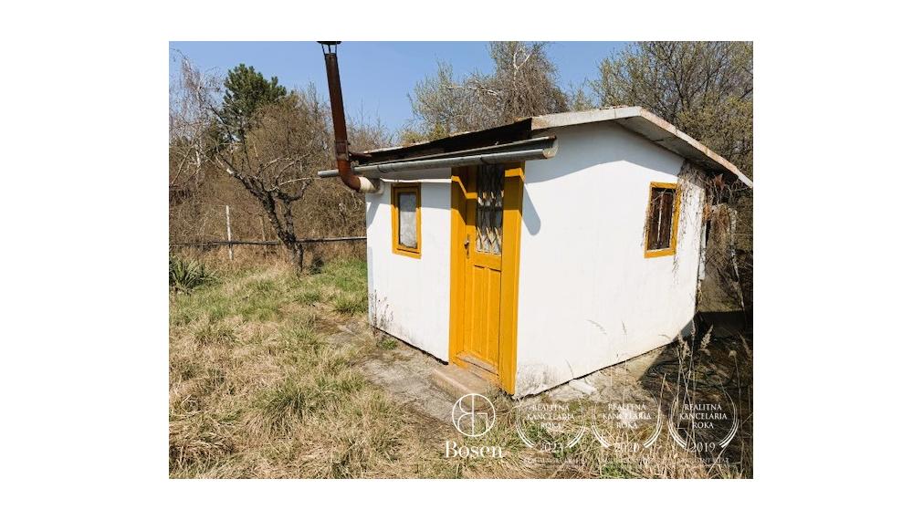 Na predaj záhrada s chatkou - Žabí majer, Bratislava - Rača