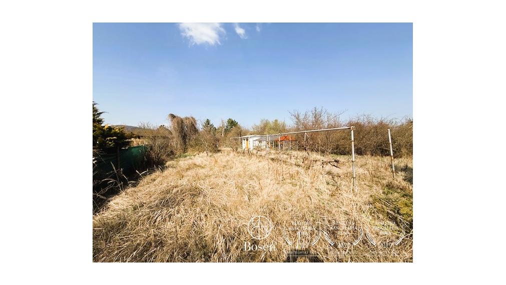 Na predaj záhrada s chatkou - Žabí majer, Bratislava - Rača