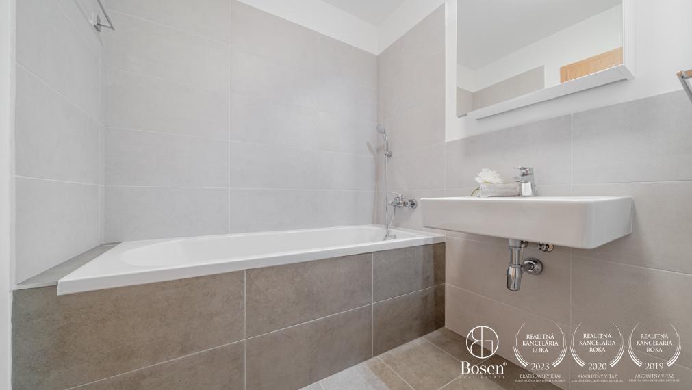 BOSEN | 2izb. byt s parkovaním, pivnicou v novostavbe, dva balkóny, Petržalka, 57 m2