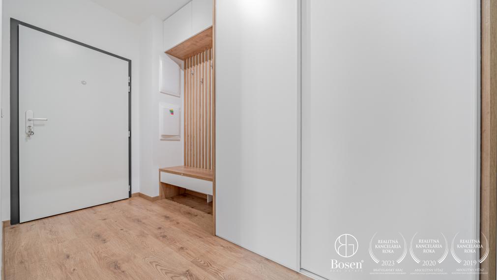 BOSEN | 2izb. byt s parkovaním, pivnicou v novostavbe, dva balkóny, Petržalka, 57 m2