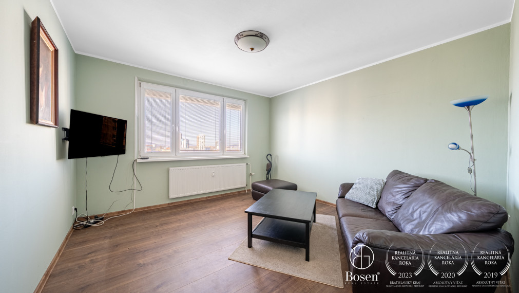 BOSEN | 3 izbový byt s loggiou a klímou 68 m2, Ševčenkova