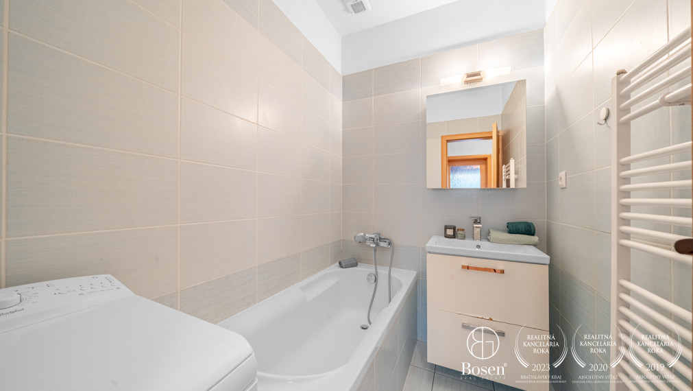 BOSEN | Zariadený 3-izbový byt, Dúbravka - Cabanova ulica