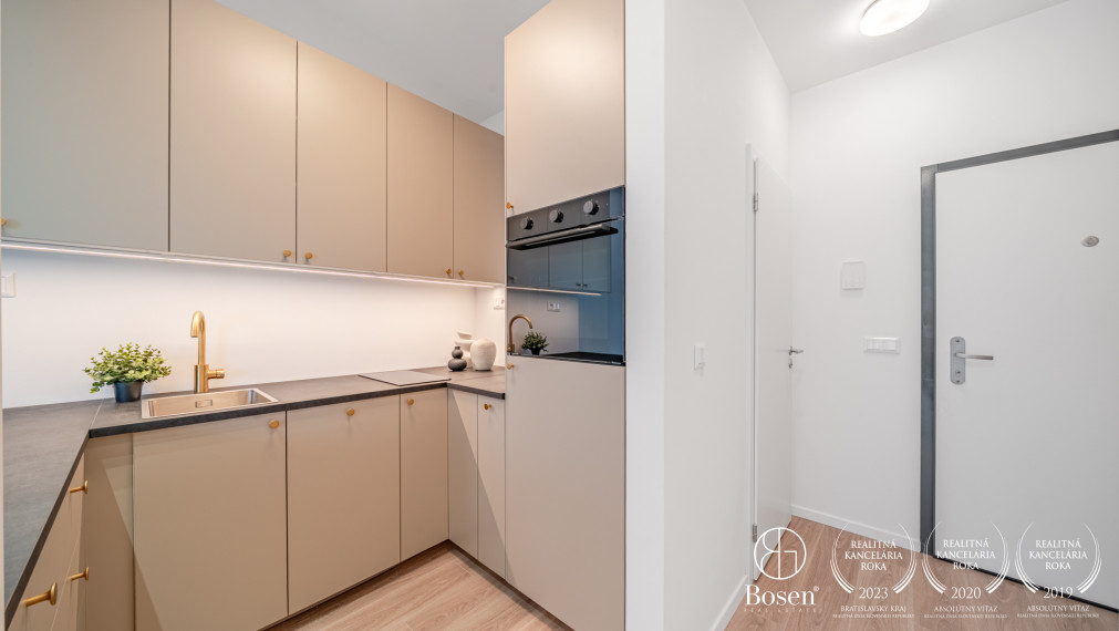 BOSEN | 2-izbový vkusný byt - Slnečnice UNIQ