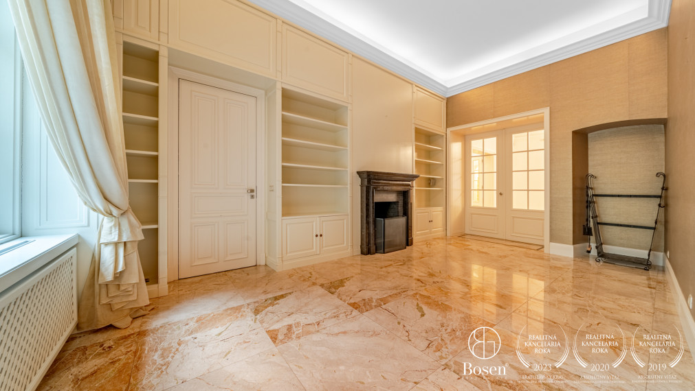 BOSEN | Exclusive 5-room apartment, Gorkého - Motešických Palace
