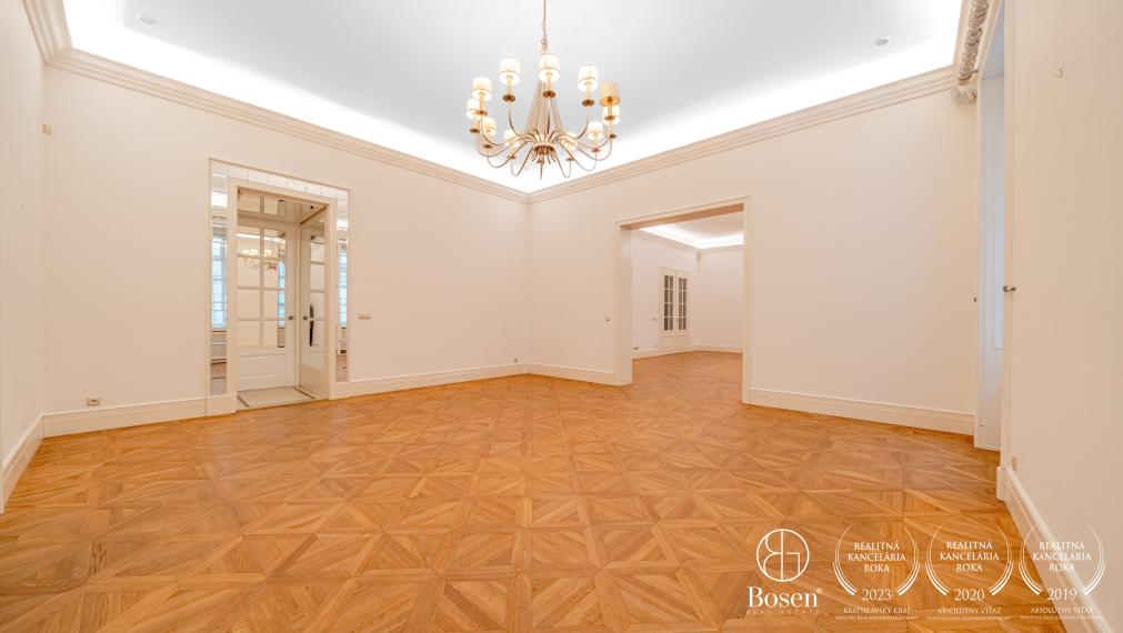 BOSEN | Exclusive 5-room apartment, Gorkého - Motešických Palace