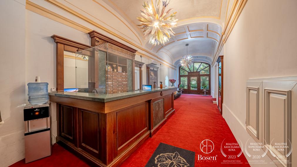 BOSEN | Exclusive 5-room apartment, Gorkého - Motešických Palace