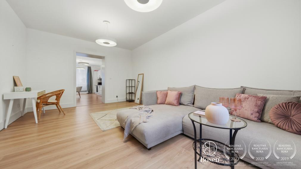 BOSEN | Beautifull, modernly furnished 2-room apartment- Motešických Palace