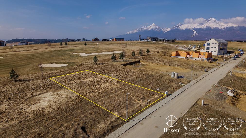 BOSEN| Stavebný pozemok, 701 m2, Malý Slavkov