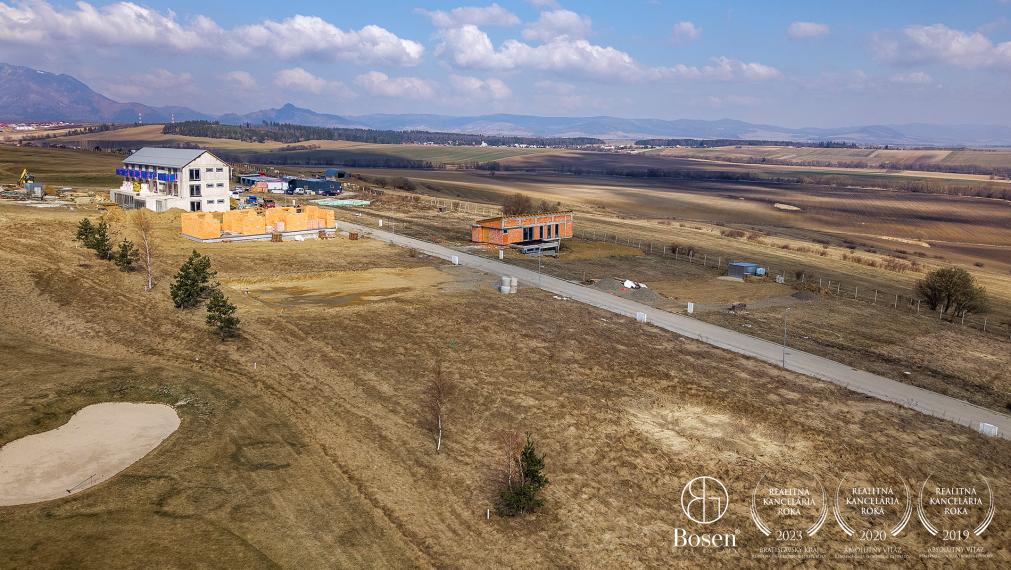 BOSEN| Stavebný pozemok, 701 m2, Malý Slavkov