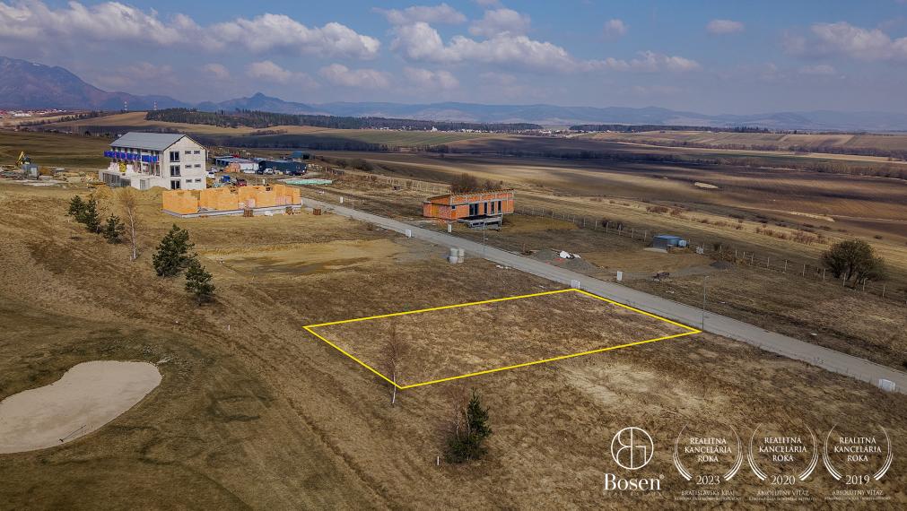 BOSEN| Stavebný pozemok, 701 m2, Malý Slavkov