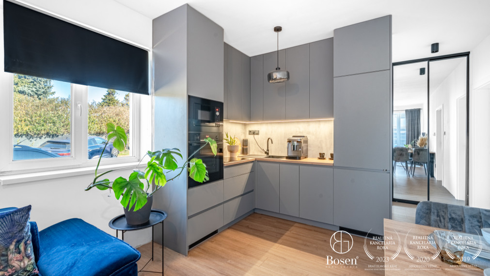 BOSEN |  2-izbový byt so záhradou a parkovacím miestom, 85m2