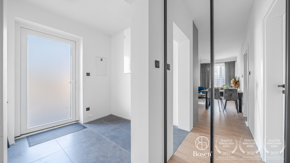 BOSEN |  2-izbový byt so záhradou a parkovacím miestom, 85m2