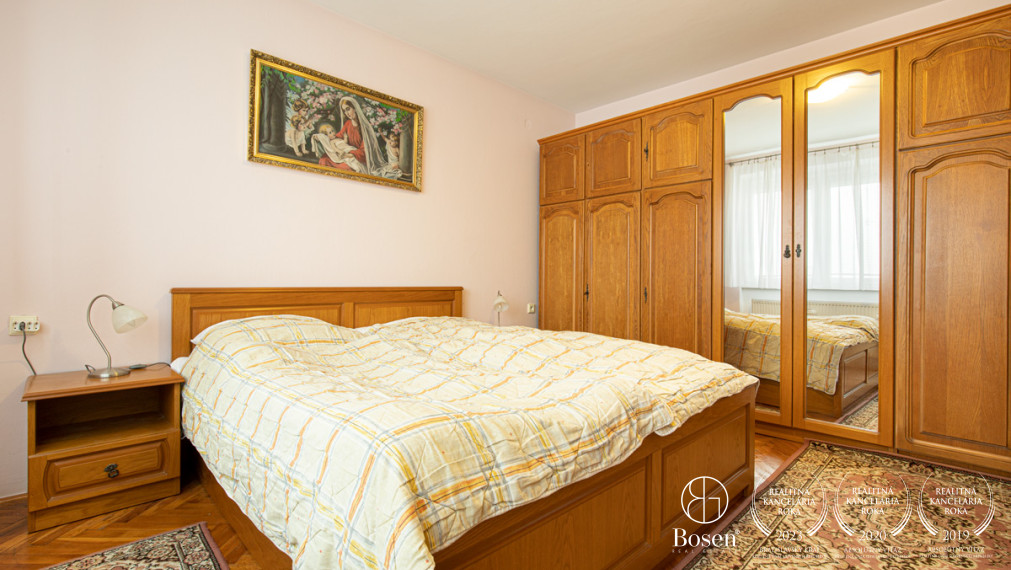 BOSEN | REZERVOVANÉ 4. izbový rodinný dom v obci Amadeho Kračany