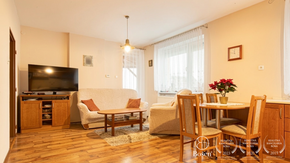 BOSEN | REZERVOVANÉ 4. izbový rodinný dom v obci Amadeho Kračany