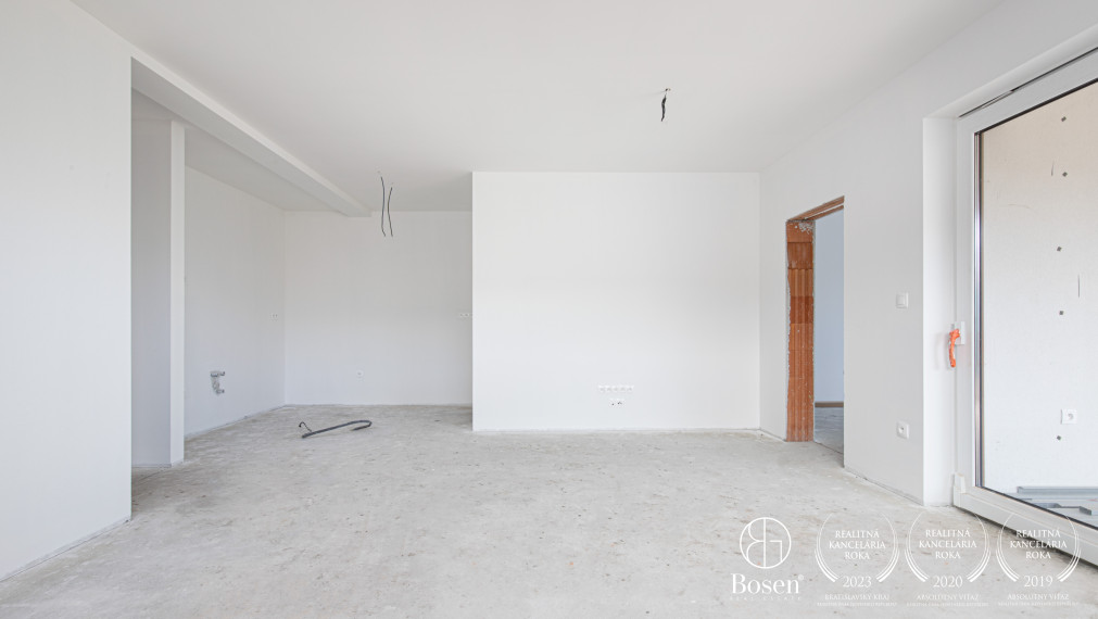 BOSEN | Rodinný dom s dvoma bytovými jednotkami s TEPELNÝM ČERPADLOM V CENE, Dunajský Klátov