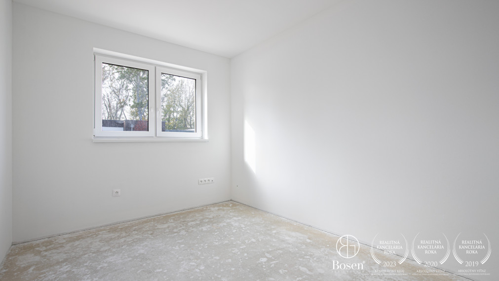 BOSEN | Rodinný dom s dvoma bytovými jednotkami s TEPELNÝM ČERPADLOM V CENE, Dunajský Klátov