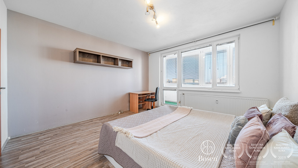 BOSEN | 3- izbový priestranný byt, Beňadická ulica - Petržalka, 74 m2, dve lodžie