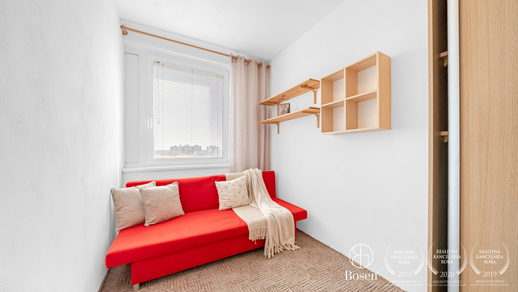 BOSEN | 3- izbový priestranný byt, Beňadická ulica - Petržalka, 74 m2, dve lodžie