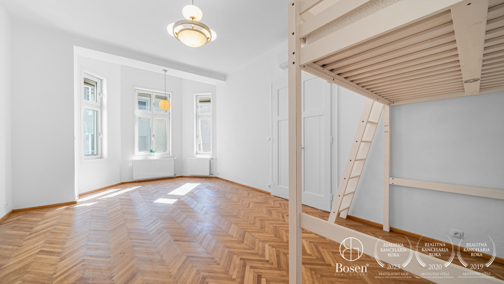 BOSEN | Veľkometrážny 4,5 izbový byt na Heydukovej ulici, Bratislava - Staré mesto