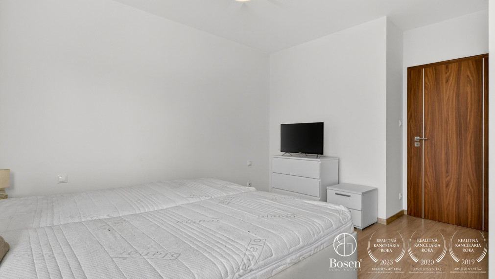 BOSEN | Na prenájom 2i byt Malacky Pribinova ulica