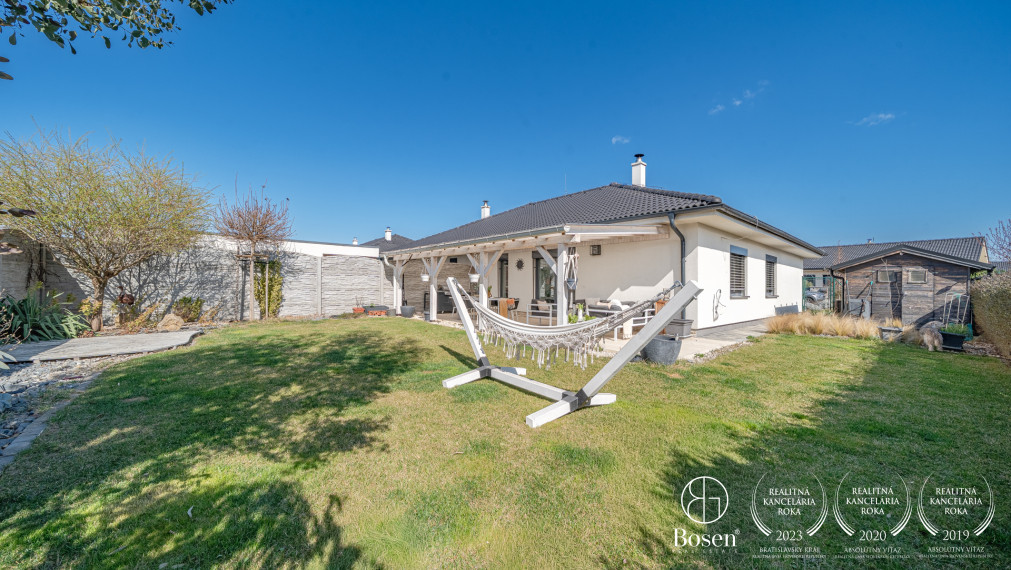 BOSEN |Útulný RD s krbom v obci Miloslavov – Alžbetin Dvor