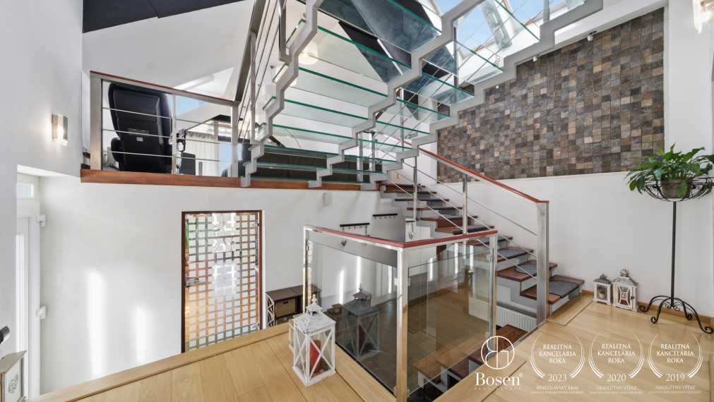 BOSEN | Rodinný dom s wellness a podnikateľským priestorom, Veľké Bielice, 521 m2