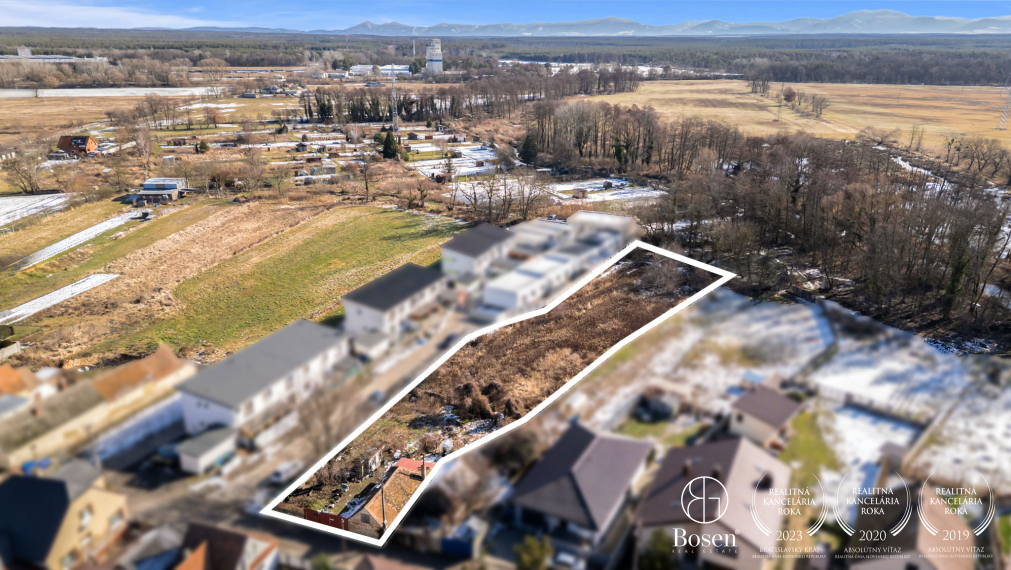 BOSEN | Pozemok určený na výstavbu rodinných domov