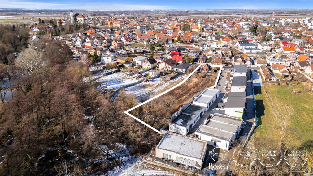 BOSEN | Pozemok určený na výstavbu rodinných domov