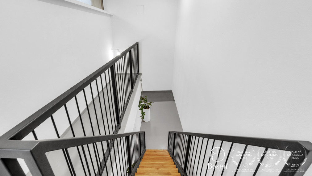 BOSEN | Novostavba 3 izbový mezonet s terasou 163,64 m2, Bratislava – m.č. Staré Mesto