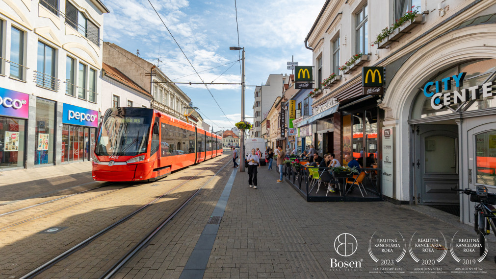 BOSEN | Novostavba 3 izbový mezonet s terasou 163,64 m2, Bratislava – m.č. Staré Mesto