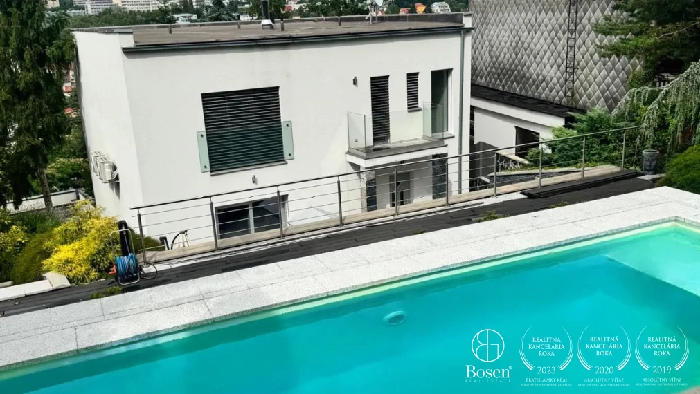 Prenájom nadštandardného 5-izbového rodinného domu s bazénom