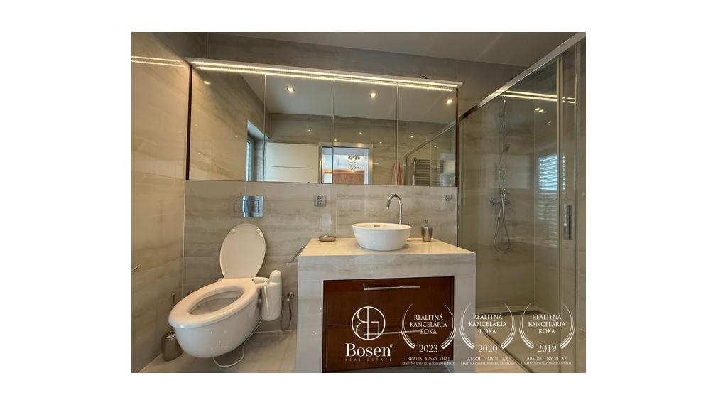 Prenájom nadštandardného 5-izbového rodinného domu s bazénom