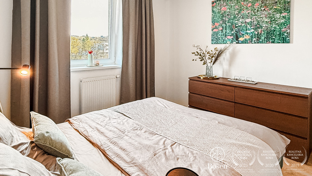 BOSEN | 2-izbový kompletne zariadený byt, Zvolen- RIVER