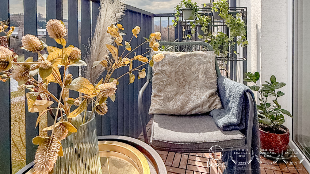 BOSEN | 2-izbový kompletne zariadený byt, Zvolen- RIVER