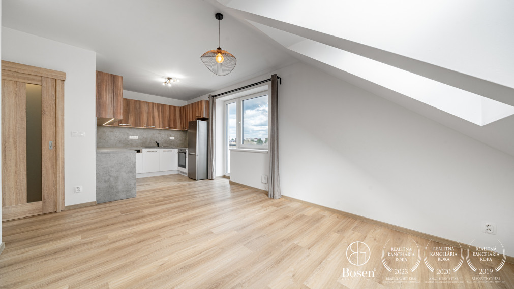 BOSEN | Prenájom 2 izbového bytu s balkónom a parkovaním, Skalica