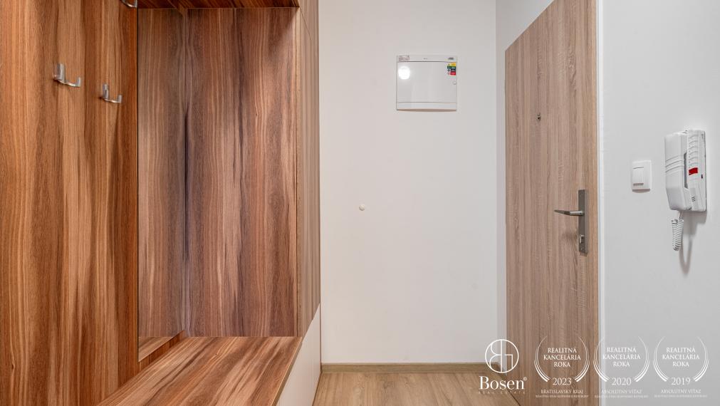 BOSEN | Prenájom 2 izbového bytu s balkónom a parkovaním, Skalica