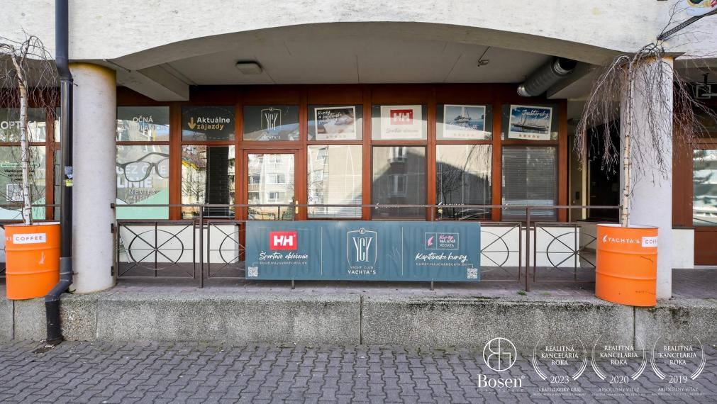 BOSEN | Na prenájom obchodný priestor Malacky Malé námestie