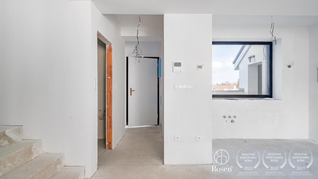 BOSEN | 3i mezonet so záhradkou v komornej rezidencii