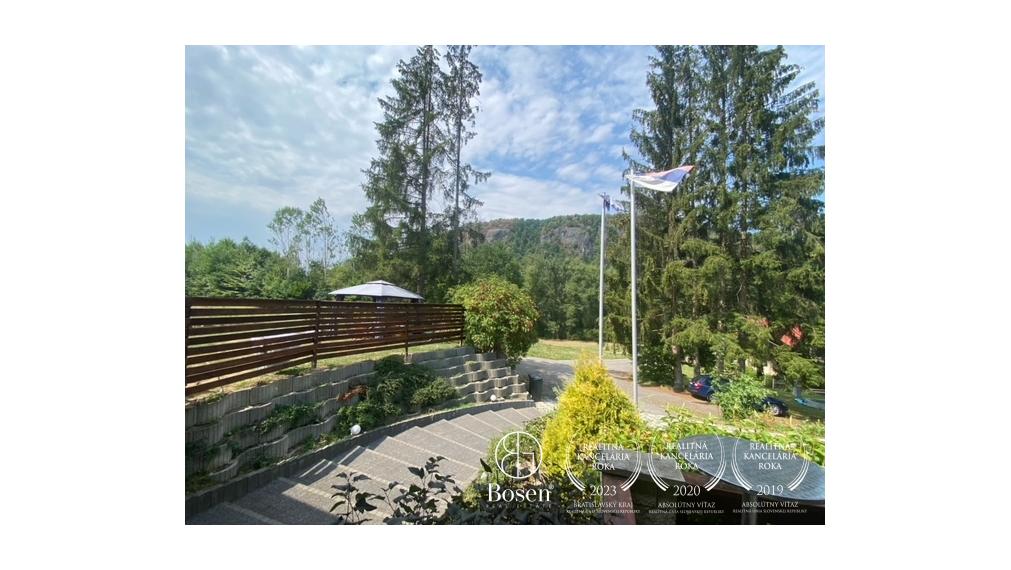 LOYALTERS | Predaj rekreačného domu s veľkým pozemkom, Zvolen – Červený Medokýš