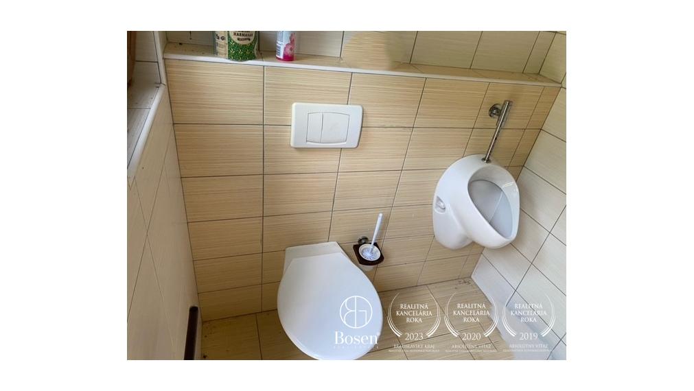 LOYALTERS | Predaj rekreačného domu s veľkým pozemkom, Zvolen – Červený Medokýš