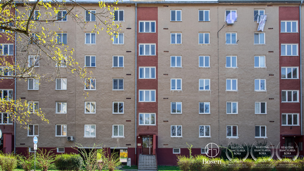BOSEN | Na predaj 3i byt Beckovská ulica - Trenčín