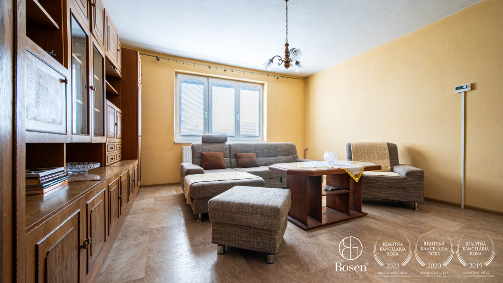 BOSEN | Na predaj rodinný dom s pozemkom o výmere 1967m²- Bánovce nad Bebravou