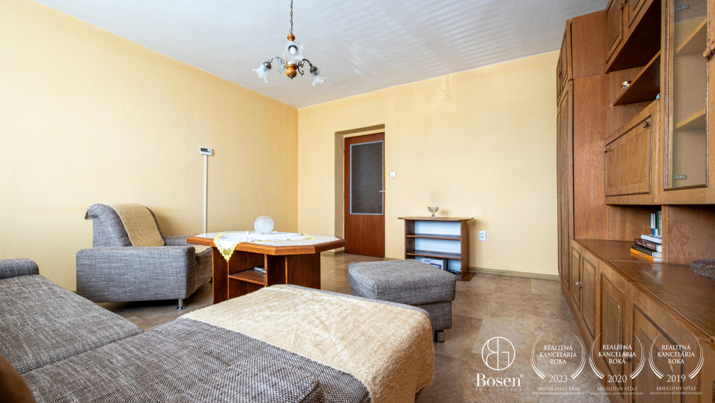 BOSEN | Na predaj rodinný dom s pozemkom o výmere 1967m²- Bánovce nad Bebravou